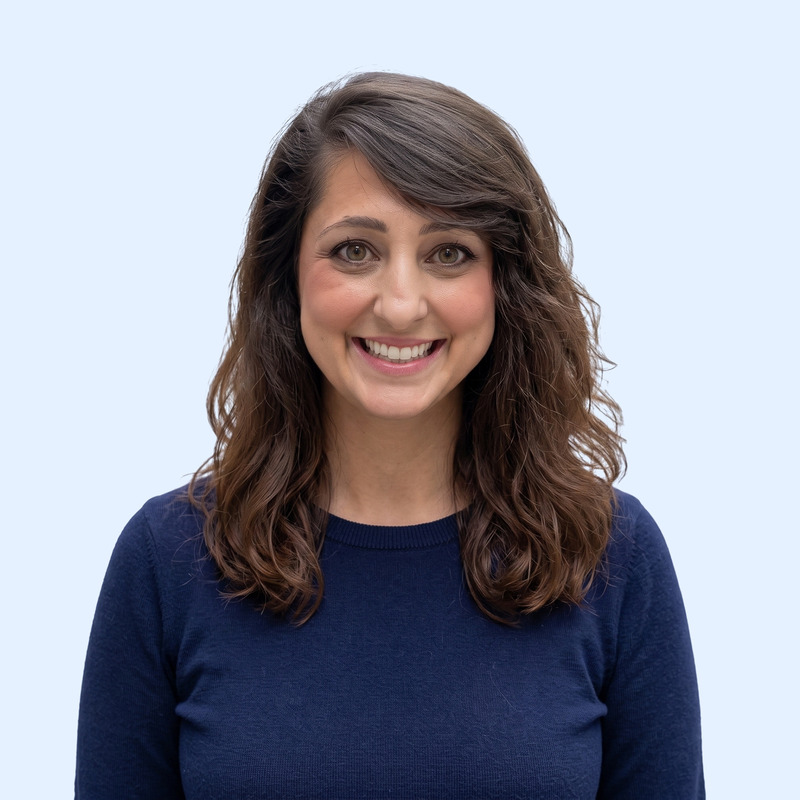 Portrait of Lindsay Lipsett
